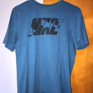 Nike t shirt